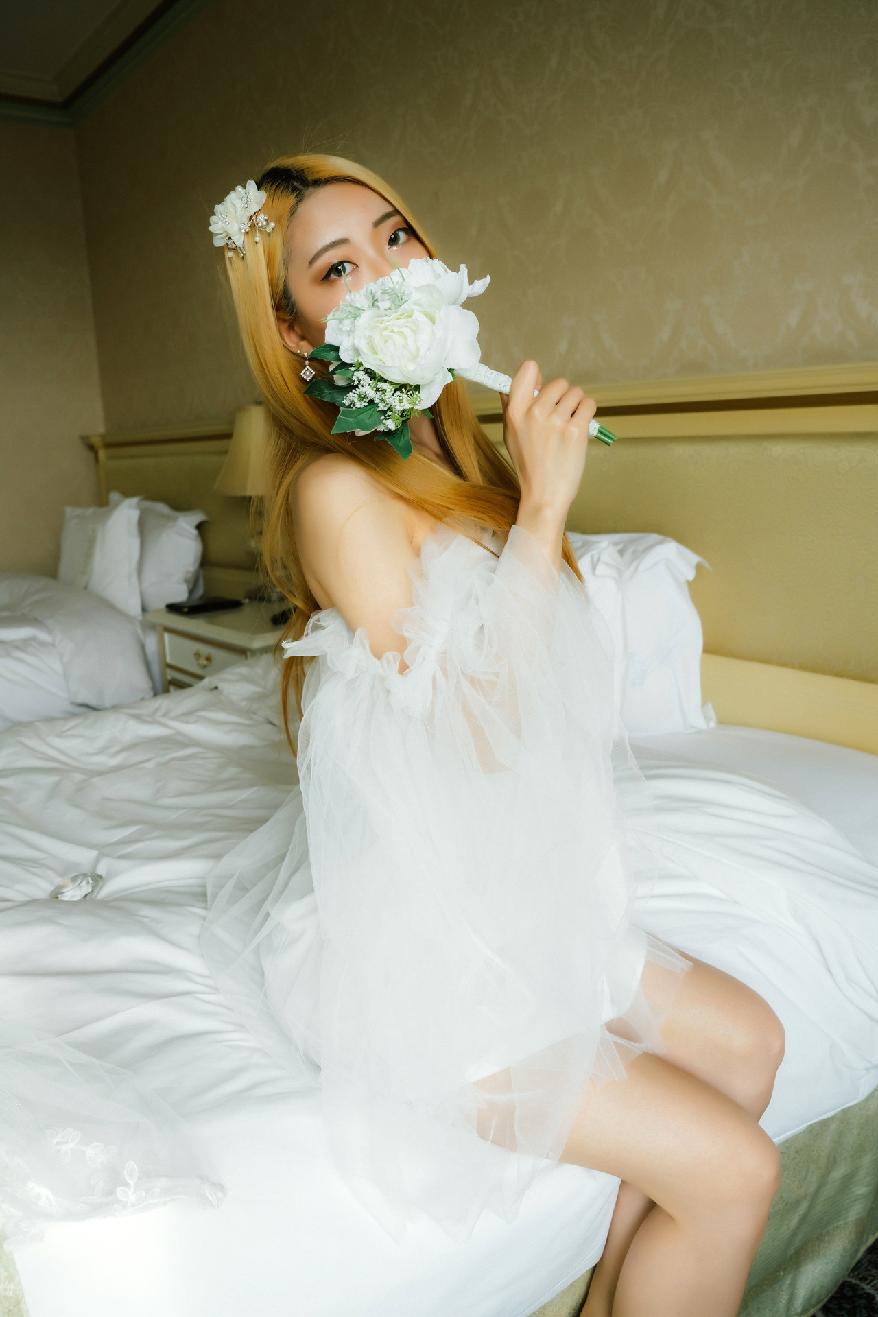 Mona 모나, [Moon Night Snap] Marry Me Vol.1(3)