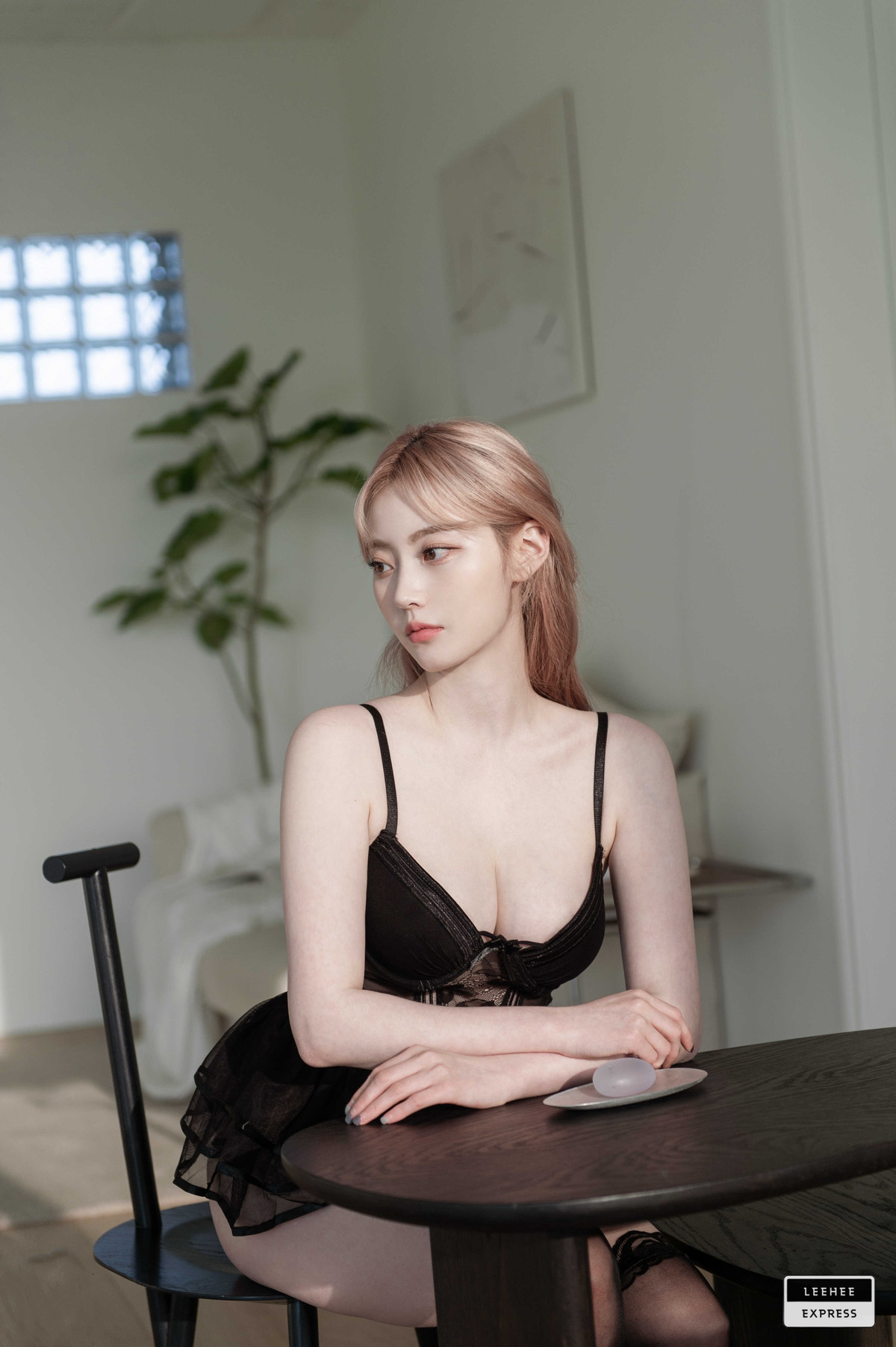 Jeong-Ah 정아, [LEEHEE EXPRESS] LEDG-177A Set.02
