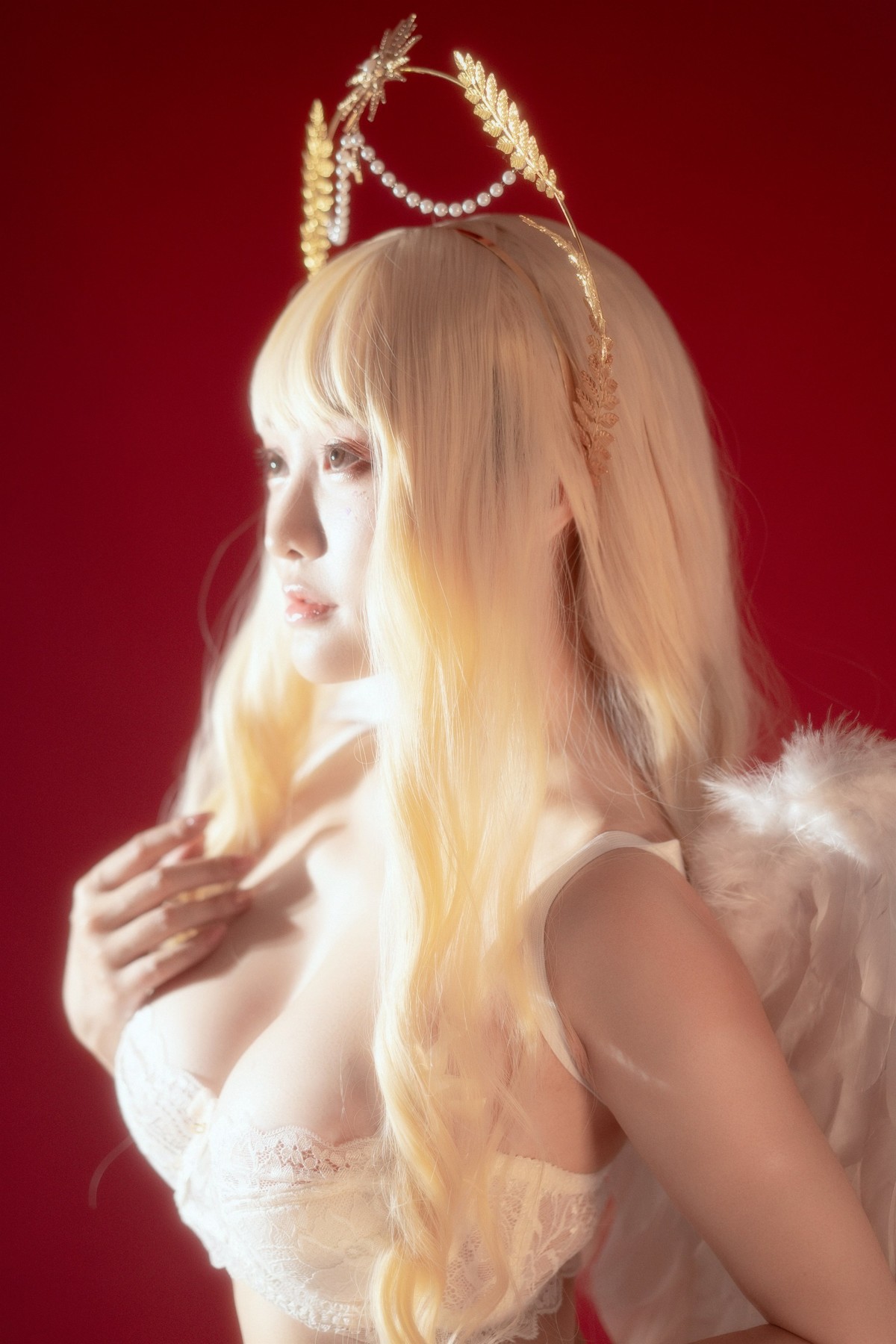 小何同学 Cosplay 尾巴天使(1)