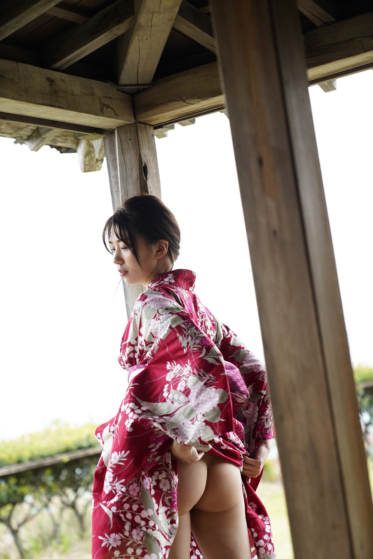 山岸逢花 抱いて… 花と逢ｰ最終章ｰ アサ芸SEXY 62P(4)