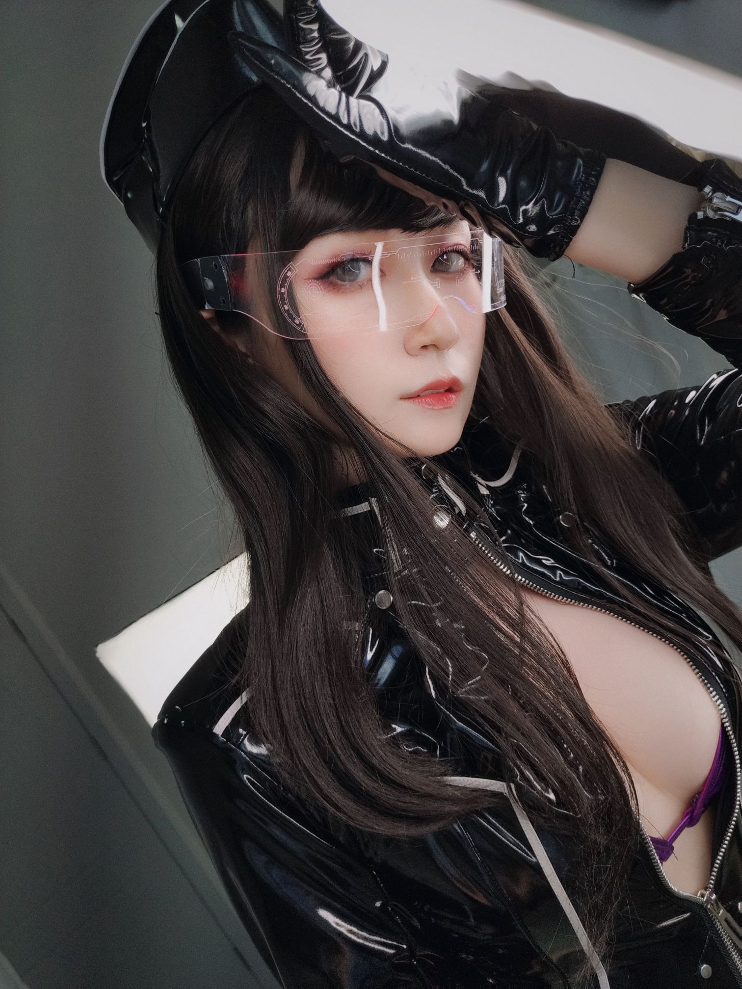 白银81 - 通讯官 [147P8V](1)