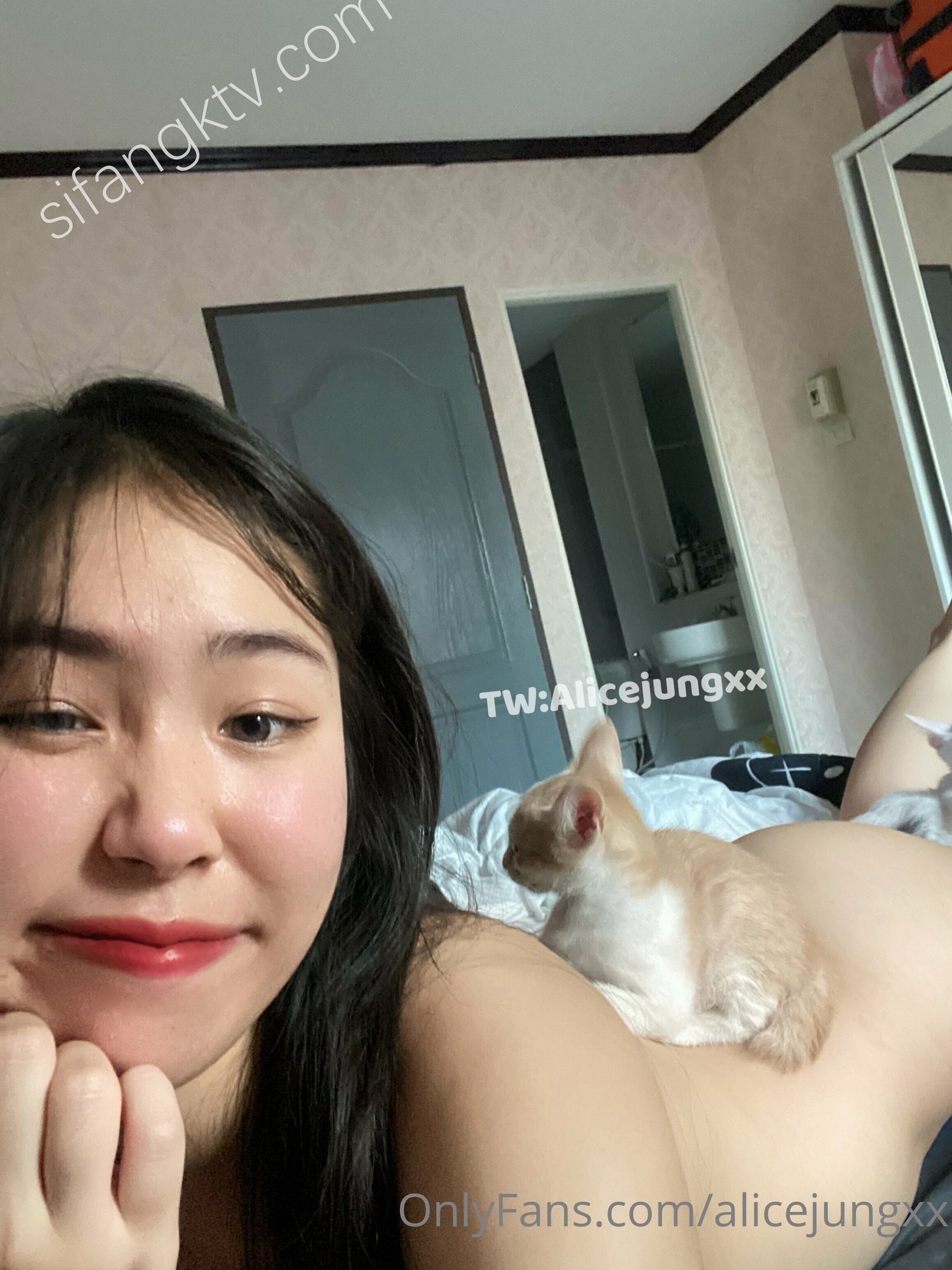 推特网红美女 - Alicejungxx(7)