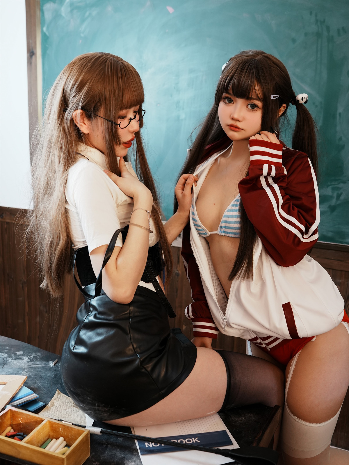 Cosplay Tina很妖孽呀 双马尾学生与老师(2)