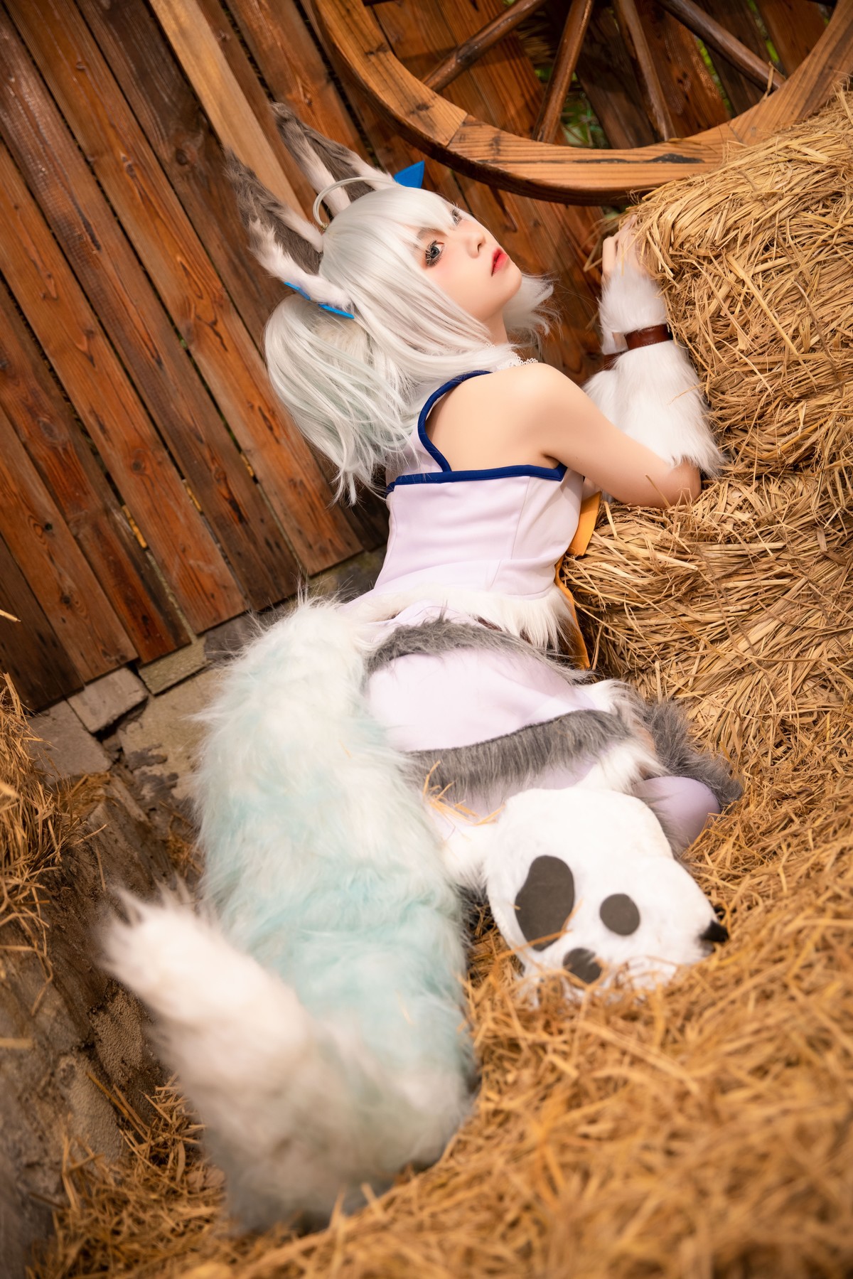 G44不会受伤 Cosplay 刹那常服+地牢(5)