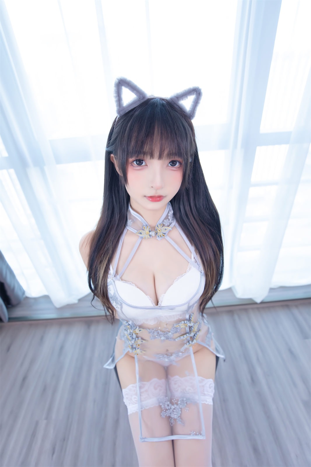 神楽坂真冬 羞涩喵喵(1)