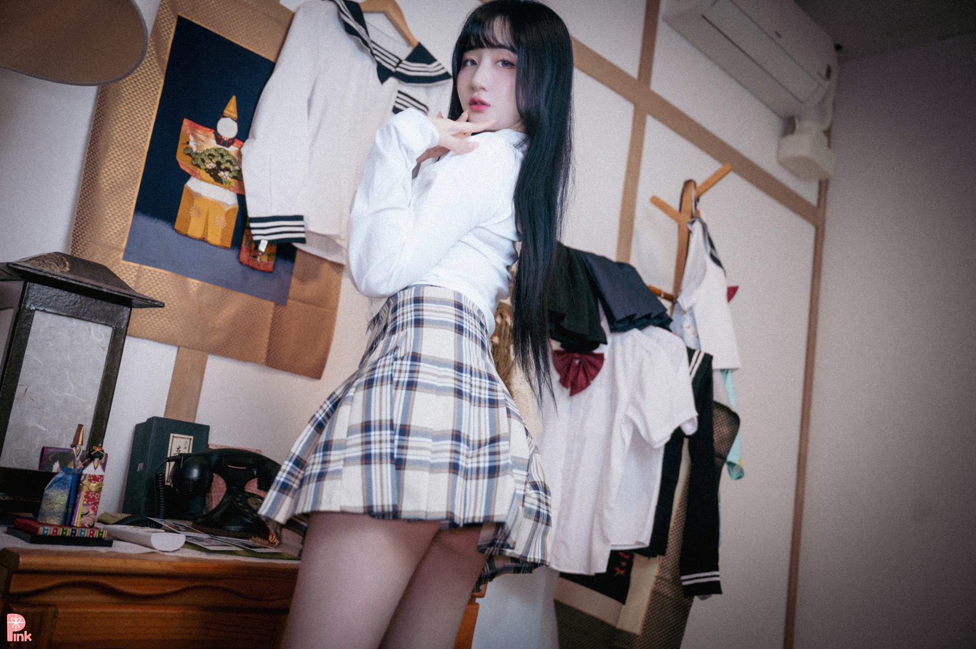 Han Jina 한지나, [PINK] 지나의 교복 생활 (Bright Ver)(3)