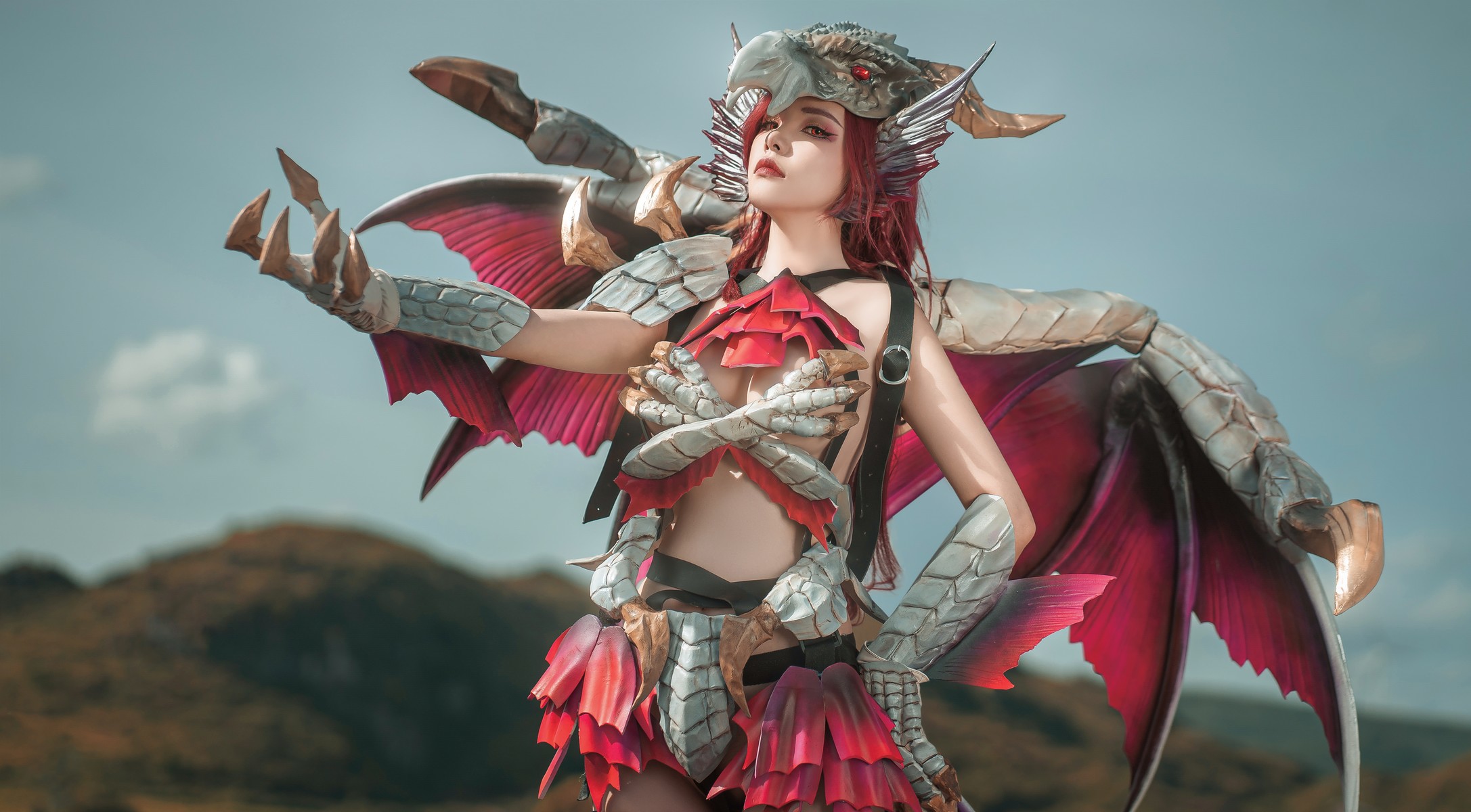 爆机少女喵小吉 Cosplay 曙光爵银龙 拟人 Malzeno