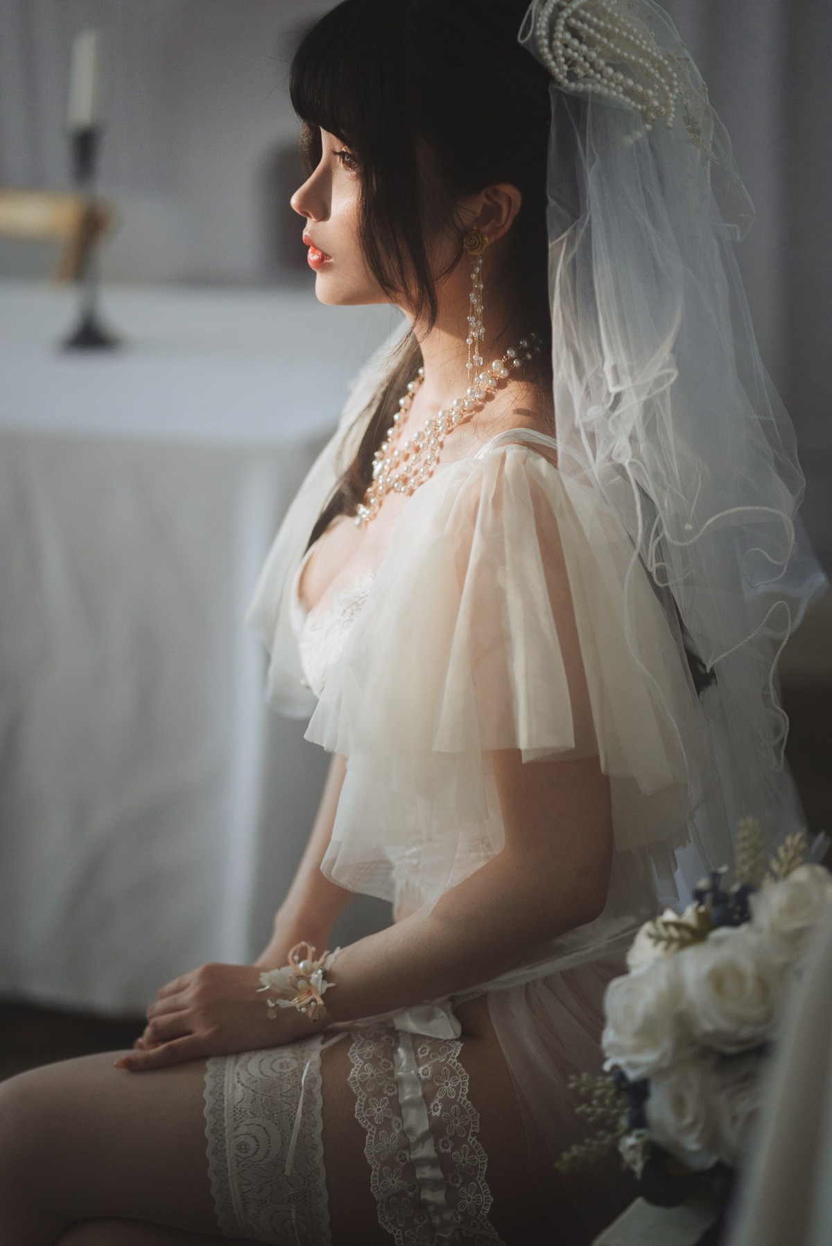 [Rioko凉凉子] 透明婚纱(4)