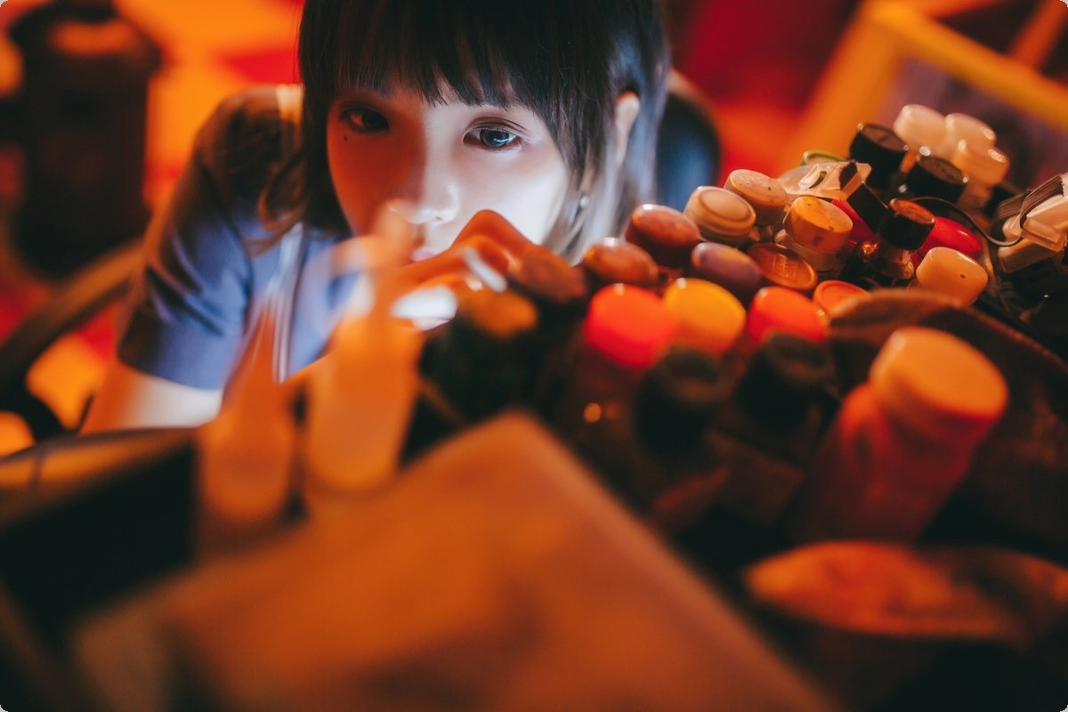 [Cos]疯猫ss- 被囚禁的少女[44P](10)