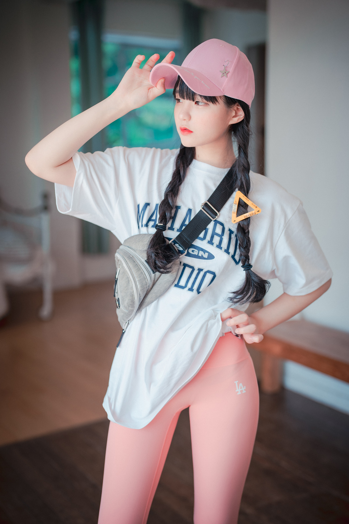 Jeong Jenny 정제니, DJAWA &#8216;Loose and Tight Pink&#8217; Set.03(7)