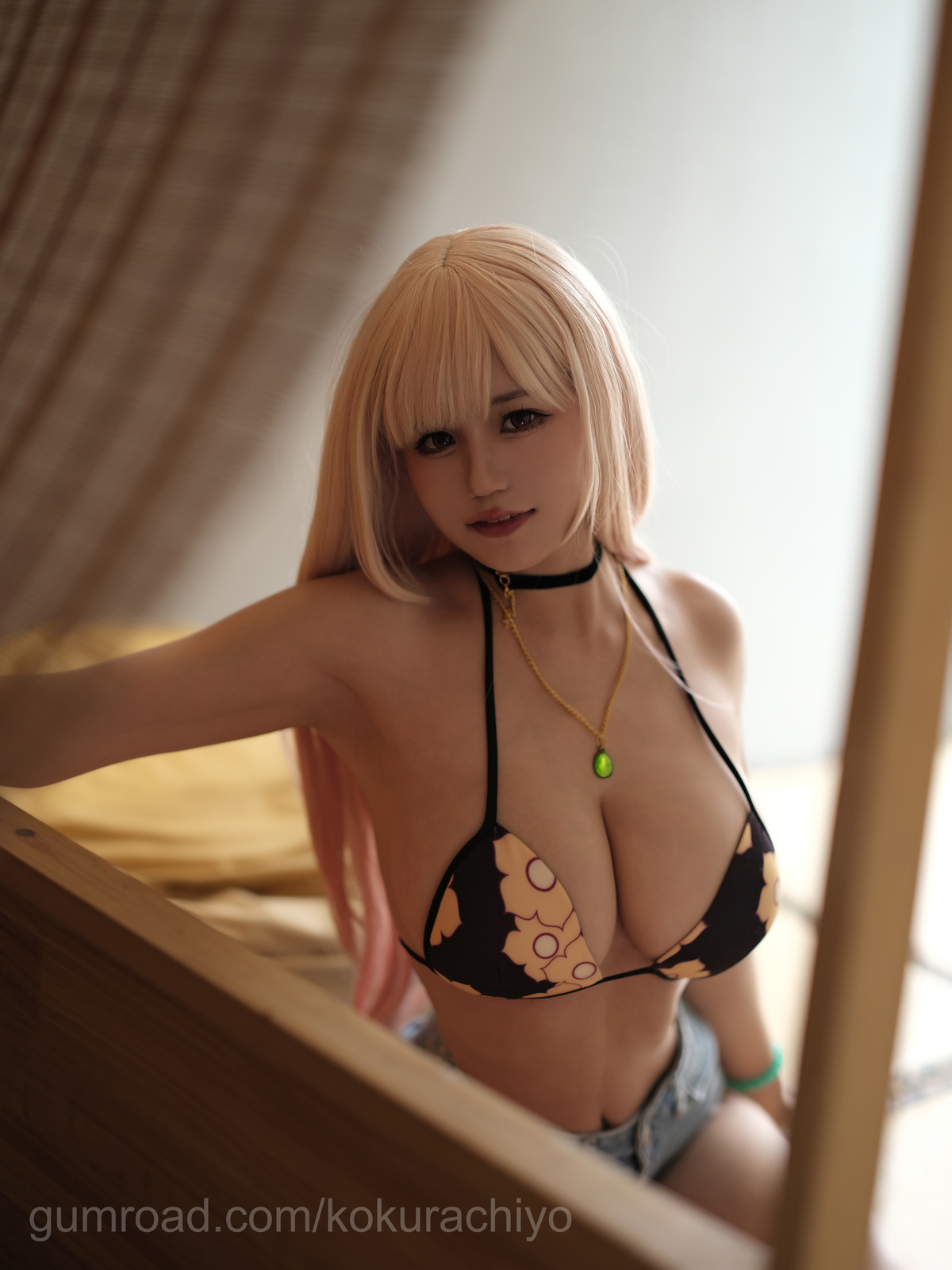小仓千代w Cosplay 喜多川海夢泳装(7)