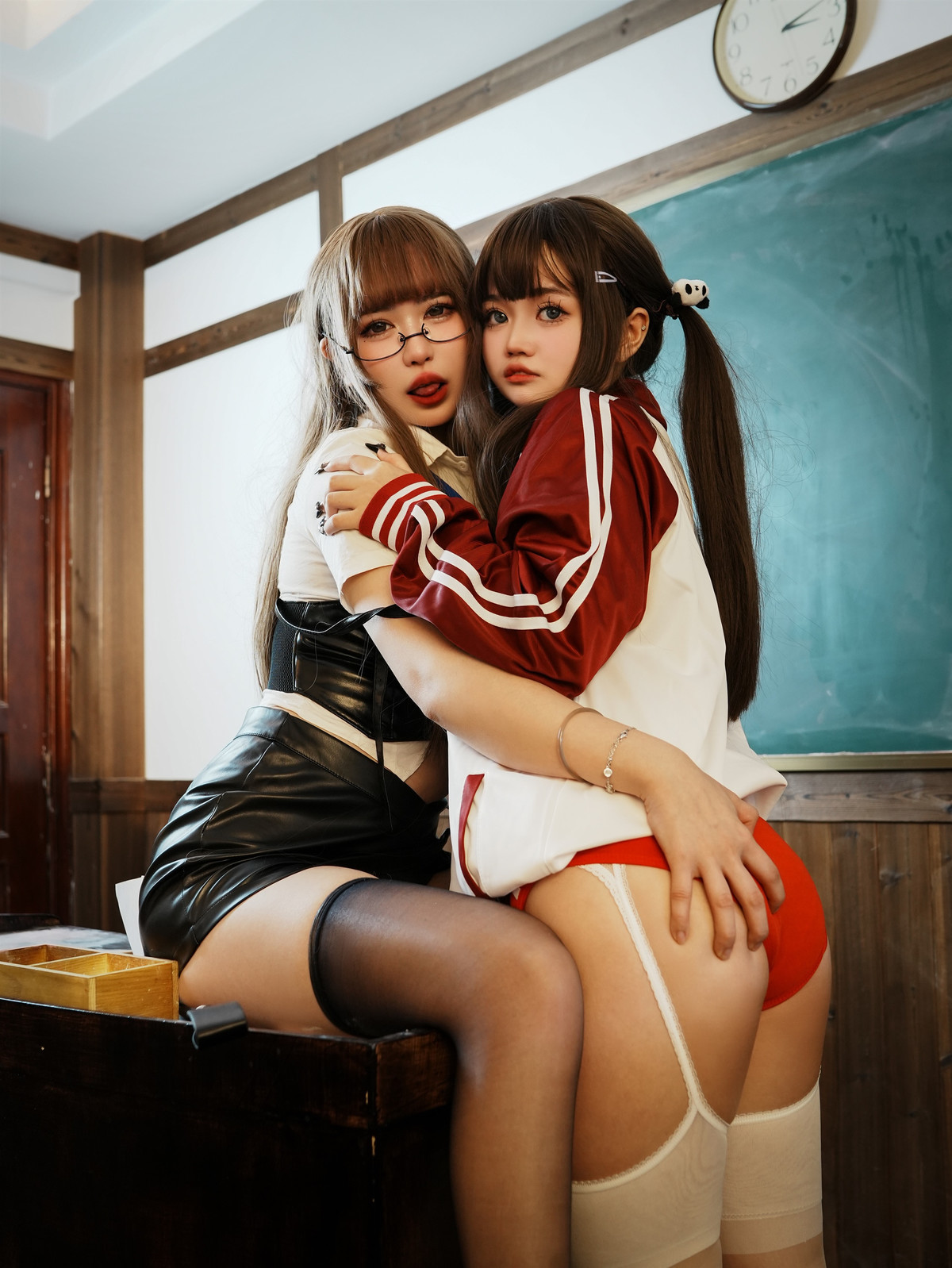 Cosplay Tina很妖孽呀 双马尾学生与老师(4)