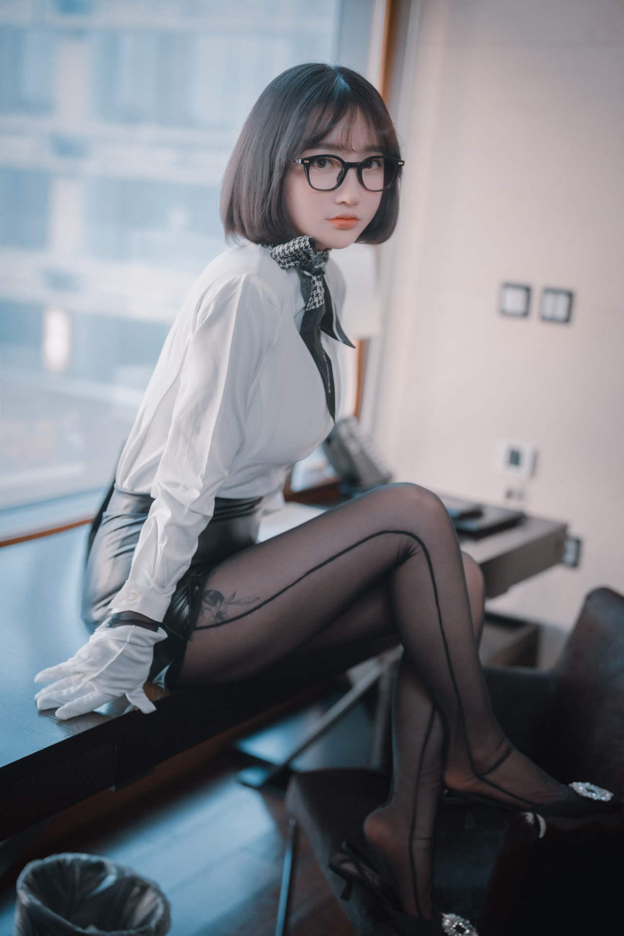 Son Yeeun 손예은, [DJAWA] Naughty Supervisor Set.01(1)