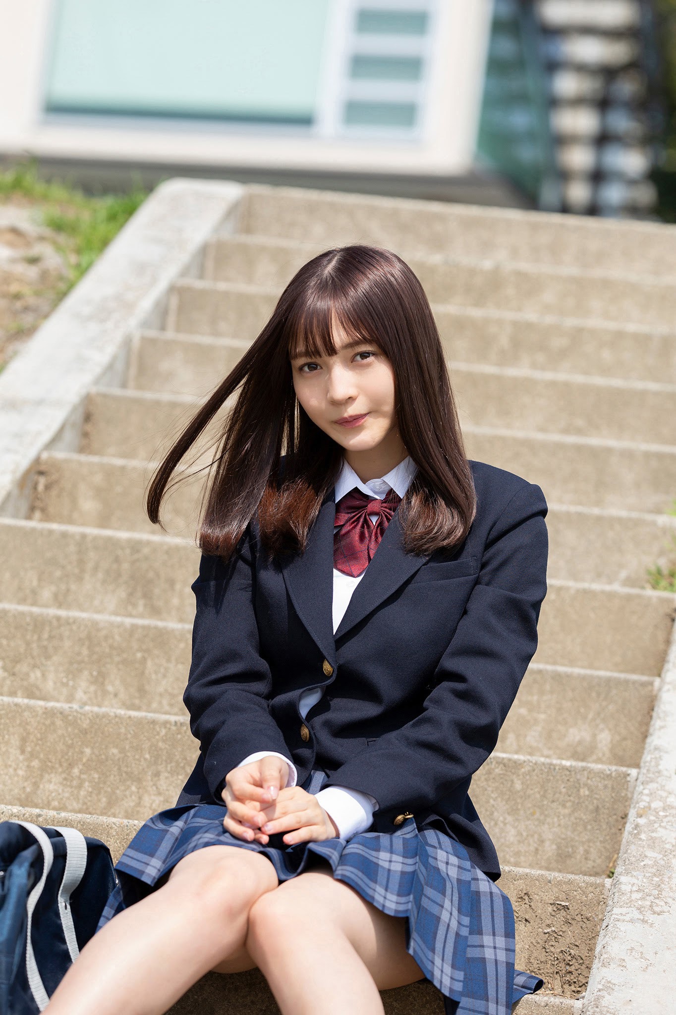Nanako Kurosaki 黒嵜菜々子, ヤンマガWeb グラビアちゃんはバズりたい Peel the Apple(2)