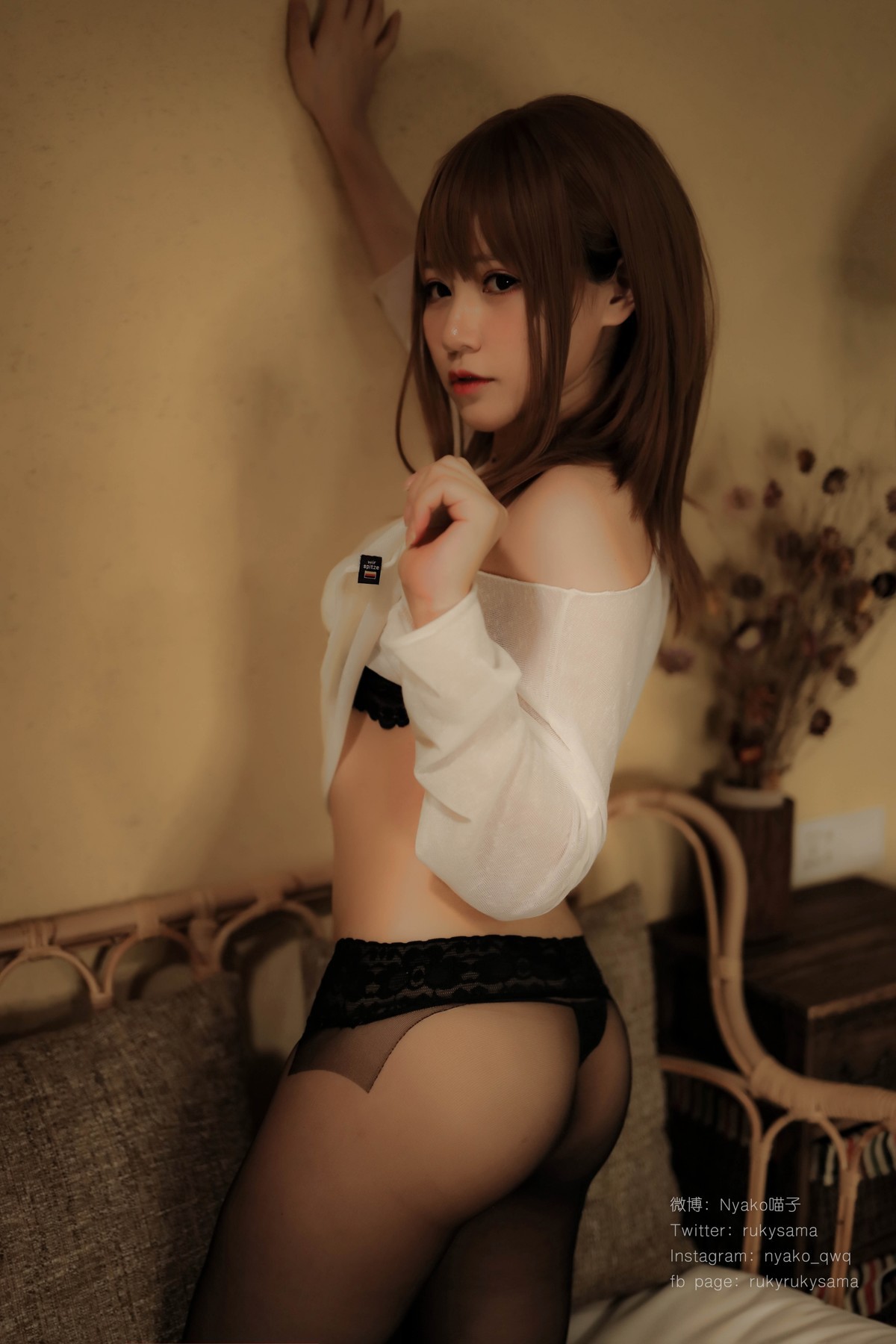 Cosplay Nyako喵子 縛られたの人妻 Set.02(8)