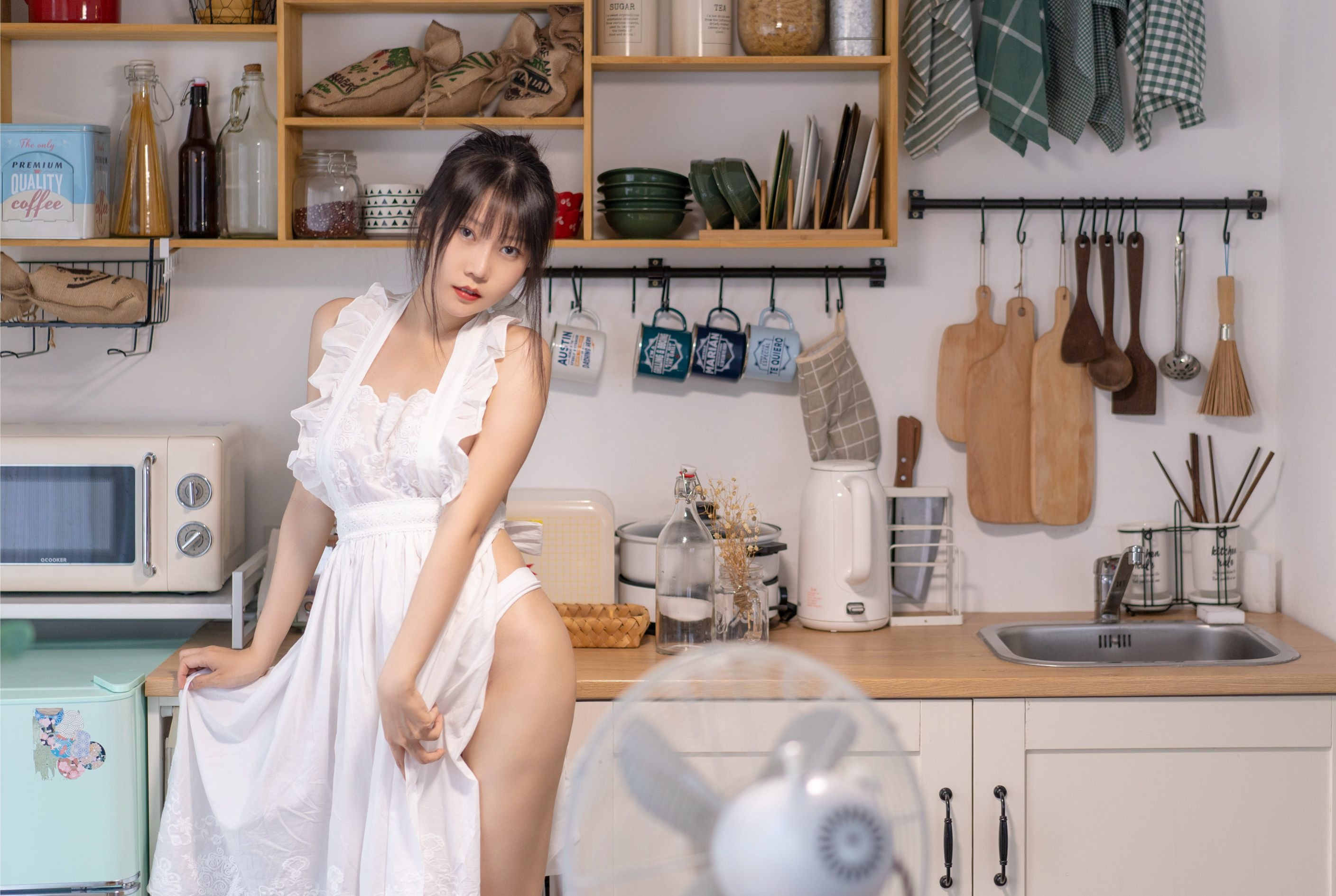 香草喵露露 - 厨娘 [55P1V](1)