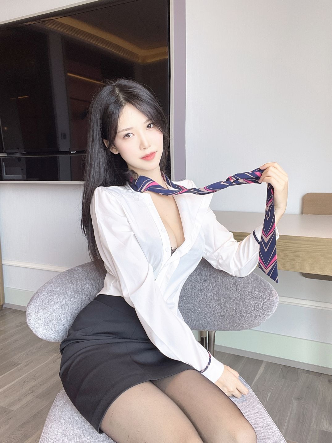 抖娘利世 - 绳缚空姐 [40P1V382MB](6)