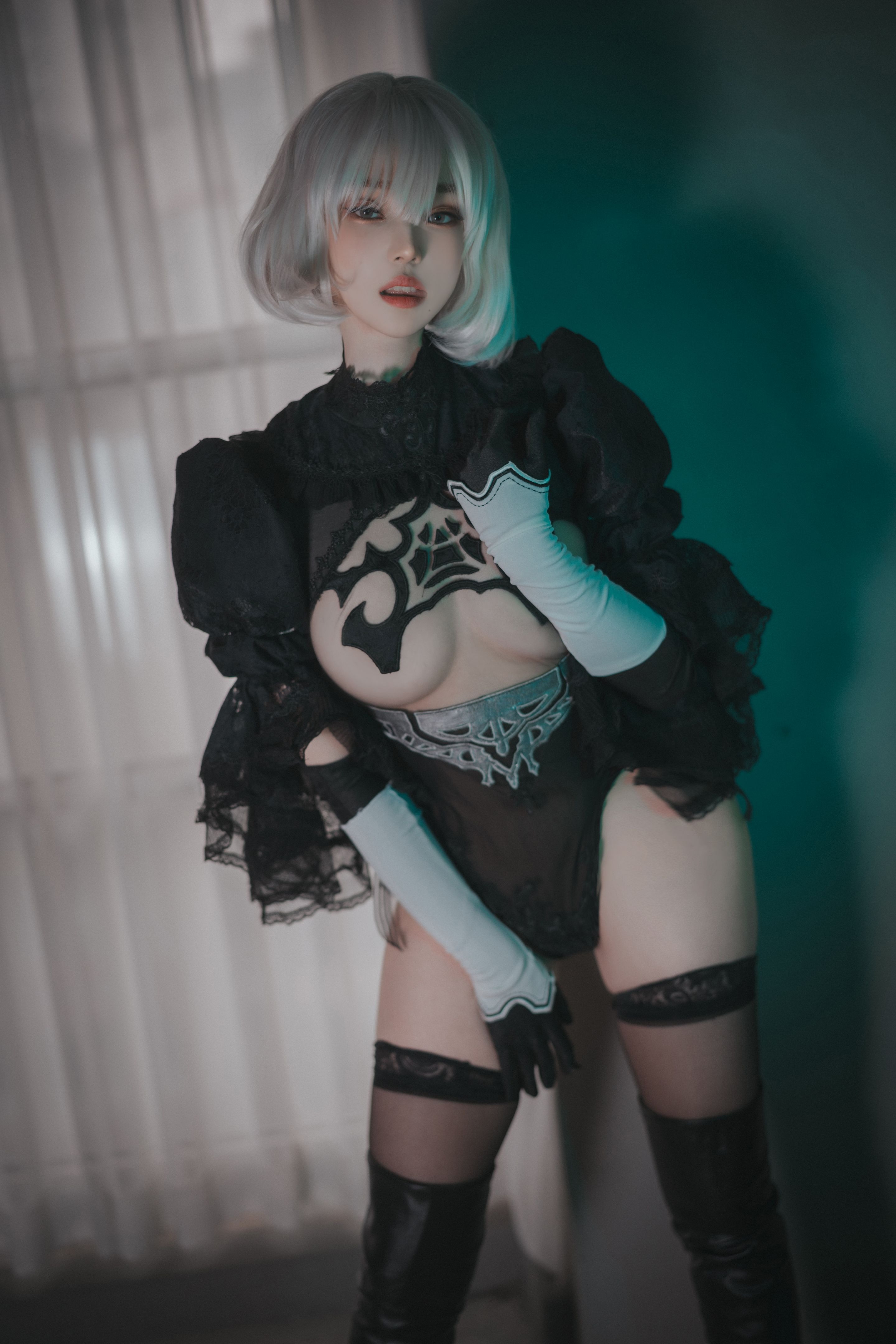 DJAWA Photo - Bambi (밤비) - La Rose NoirE 2B(1)