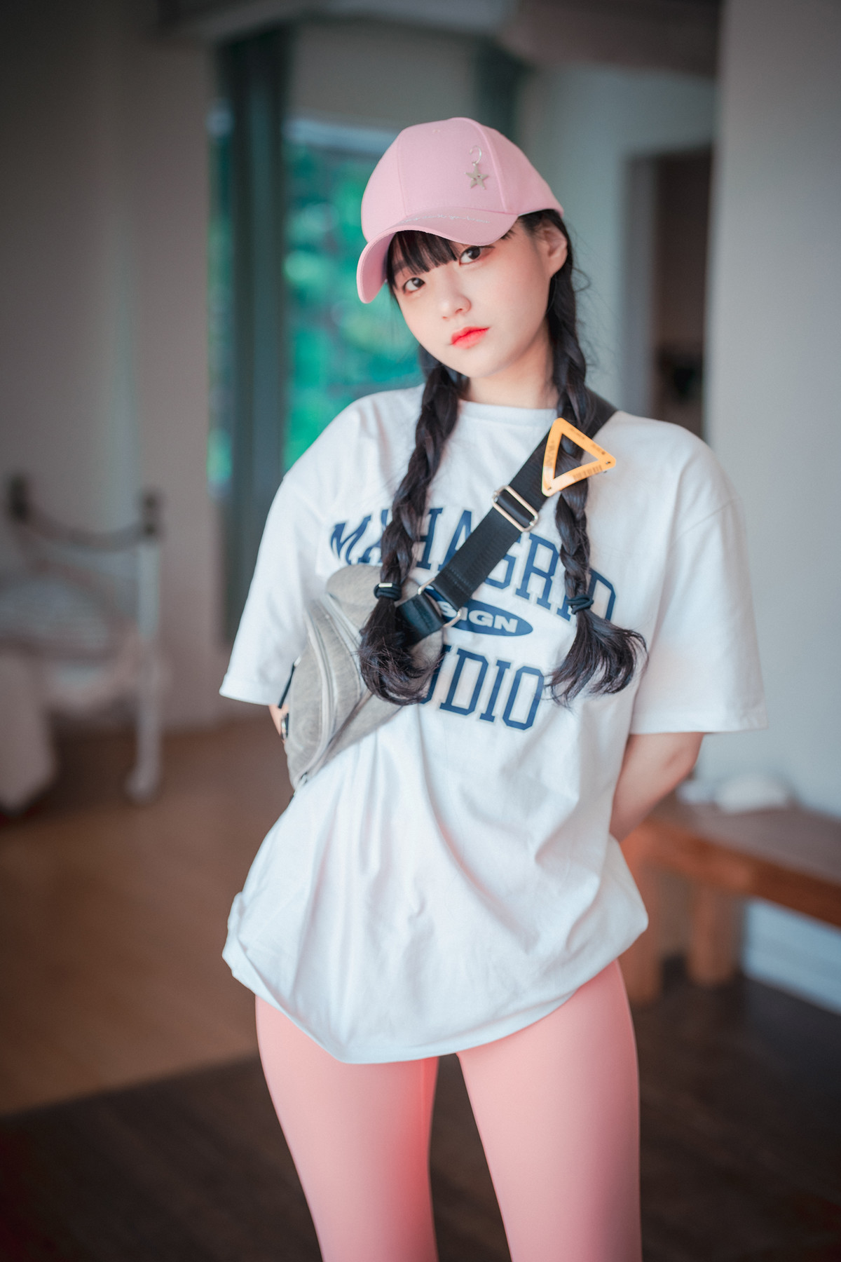 Jeong Jenny 정제니, DJAWA &#8216;Loose and Tight Pink&#8217; Set.03(5)