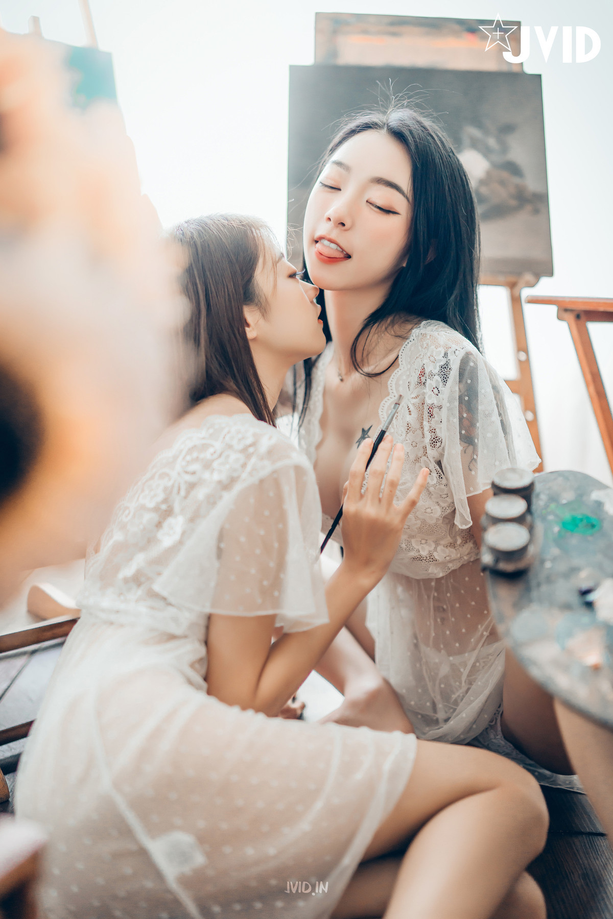 JVID精品 飄飄 妍妍 百合花神の美少女 最色色嘗試 辰辰特別客串！色色最大突破 Set.01(4)