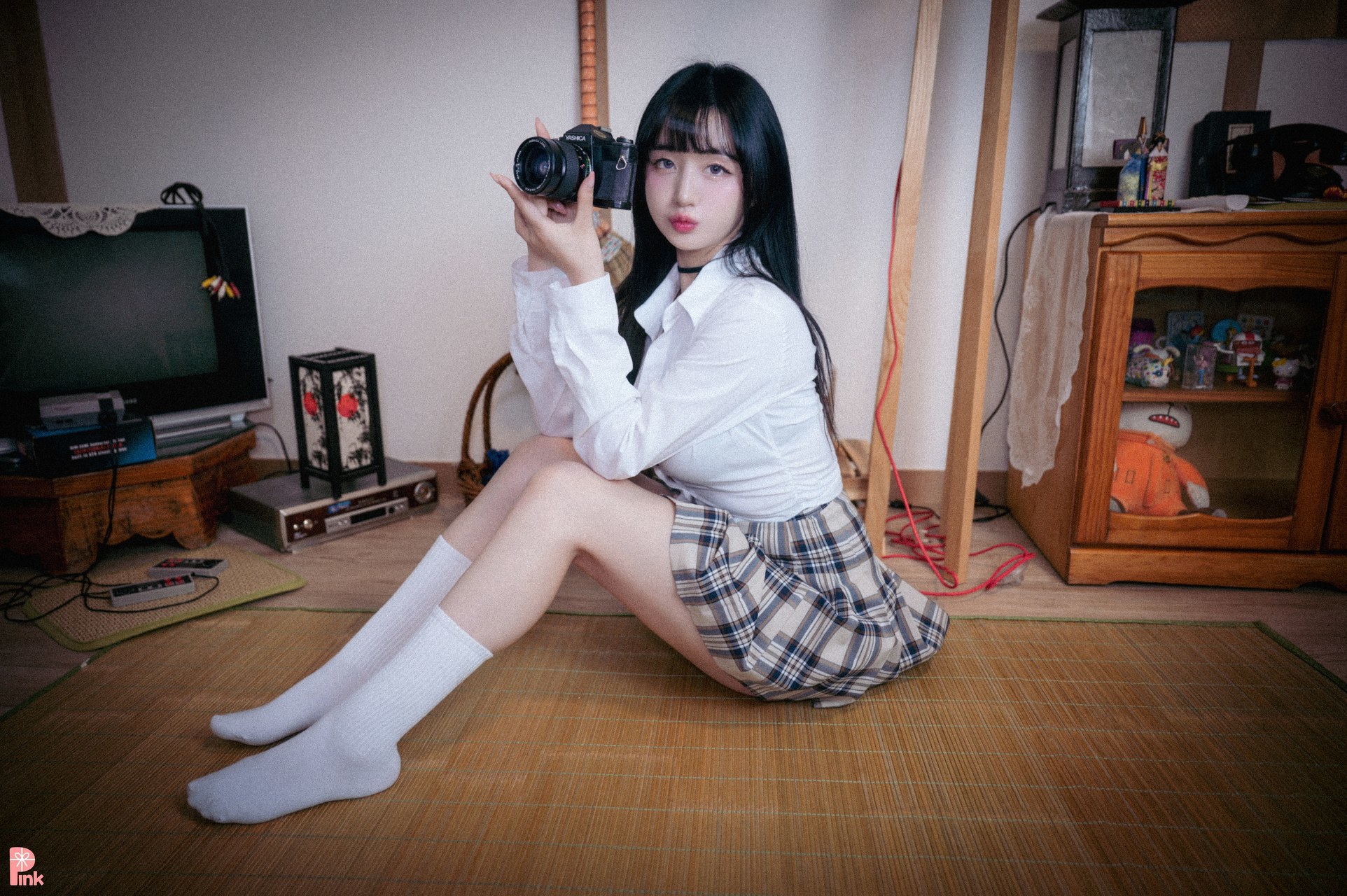 Han Jina 한지나, [PINK] 지나의 교복 생활 (Bright Ver)(8)