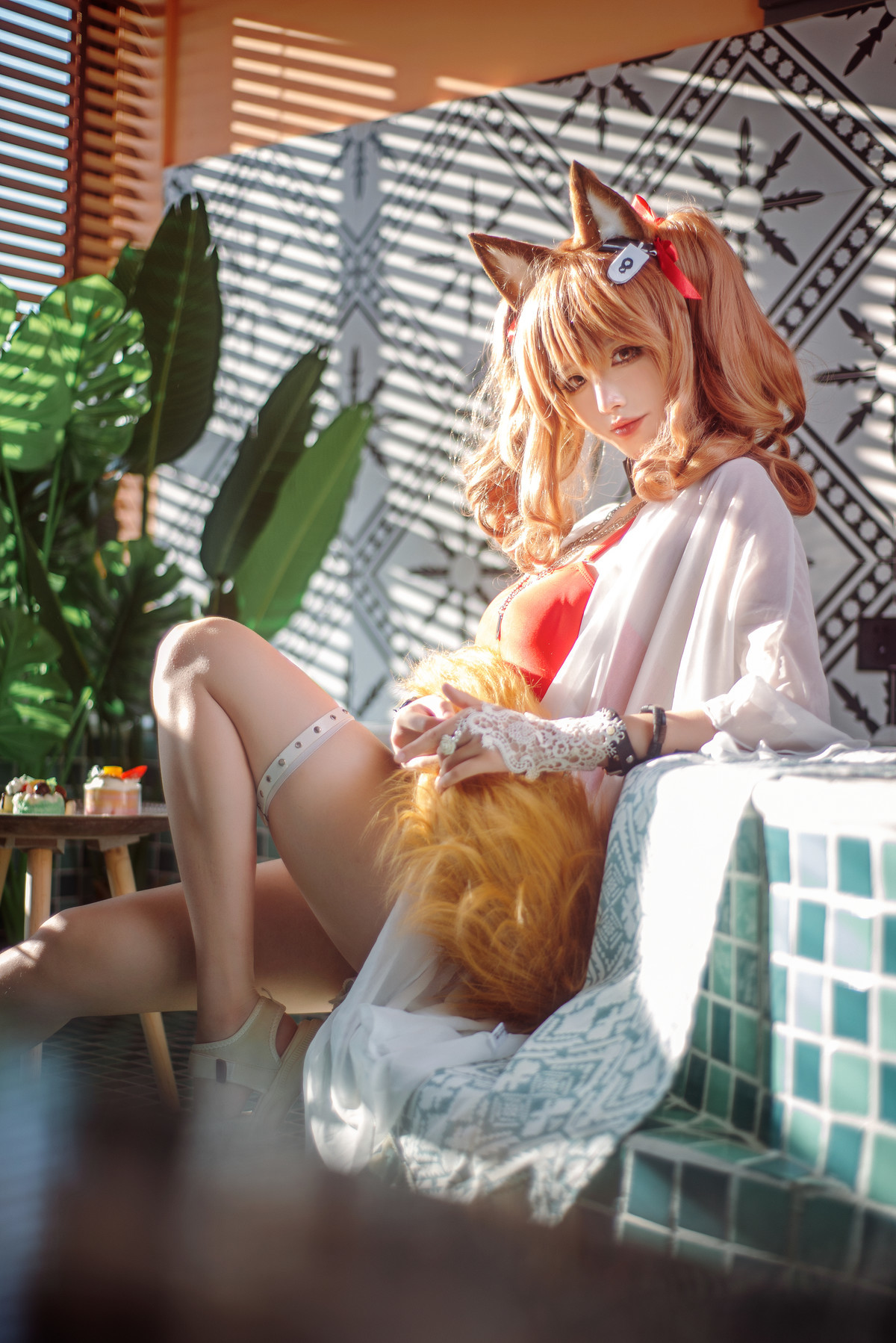 工藤新伍 Cosplay 明日方舟 安洁莉娜 夏卉泳装(1)