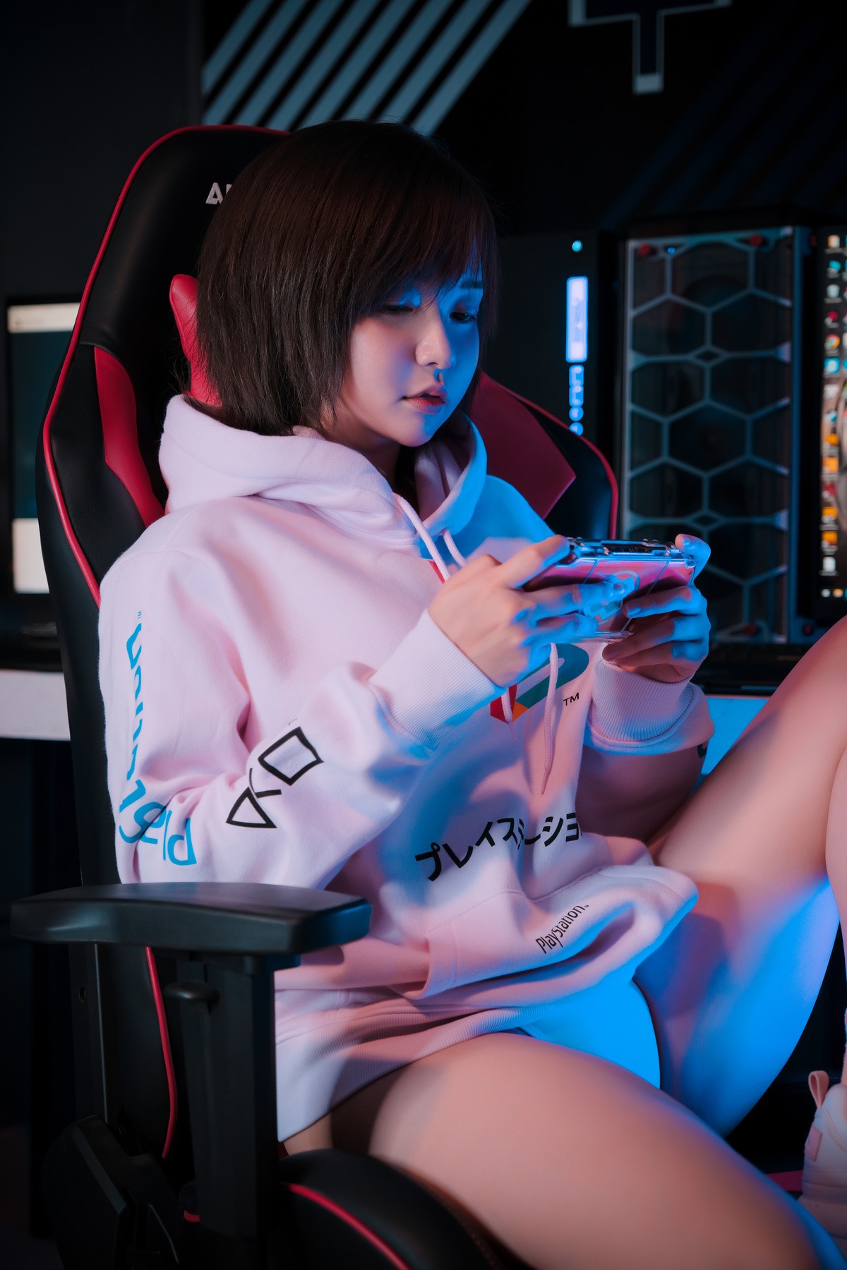 Cosplay Potato Godzilla Lonley Gamer(1)