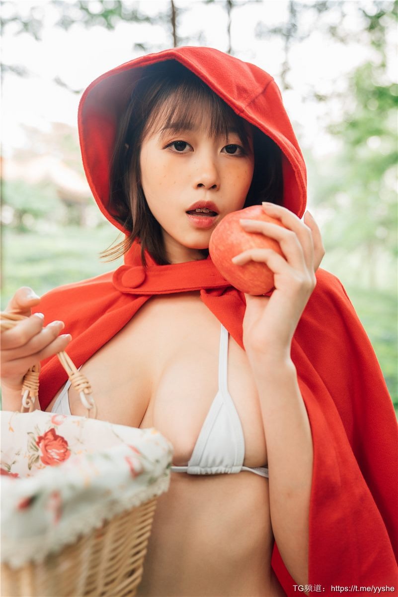 [Cos]奈汐酱 - 大红帽 [31P+2V](3)